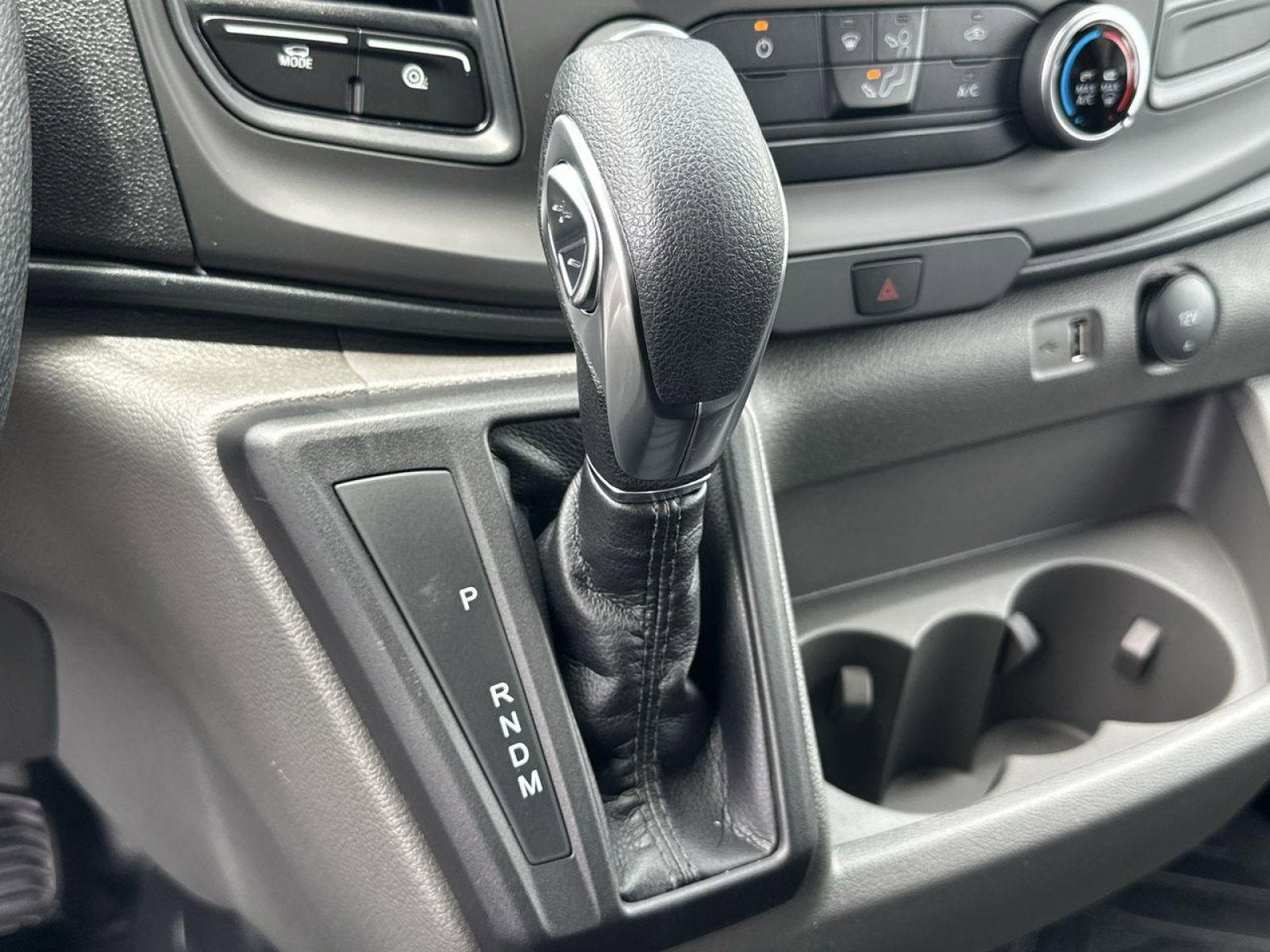 2025 Ford Transit-150 Low Roof