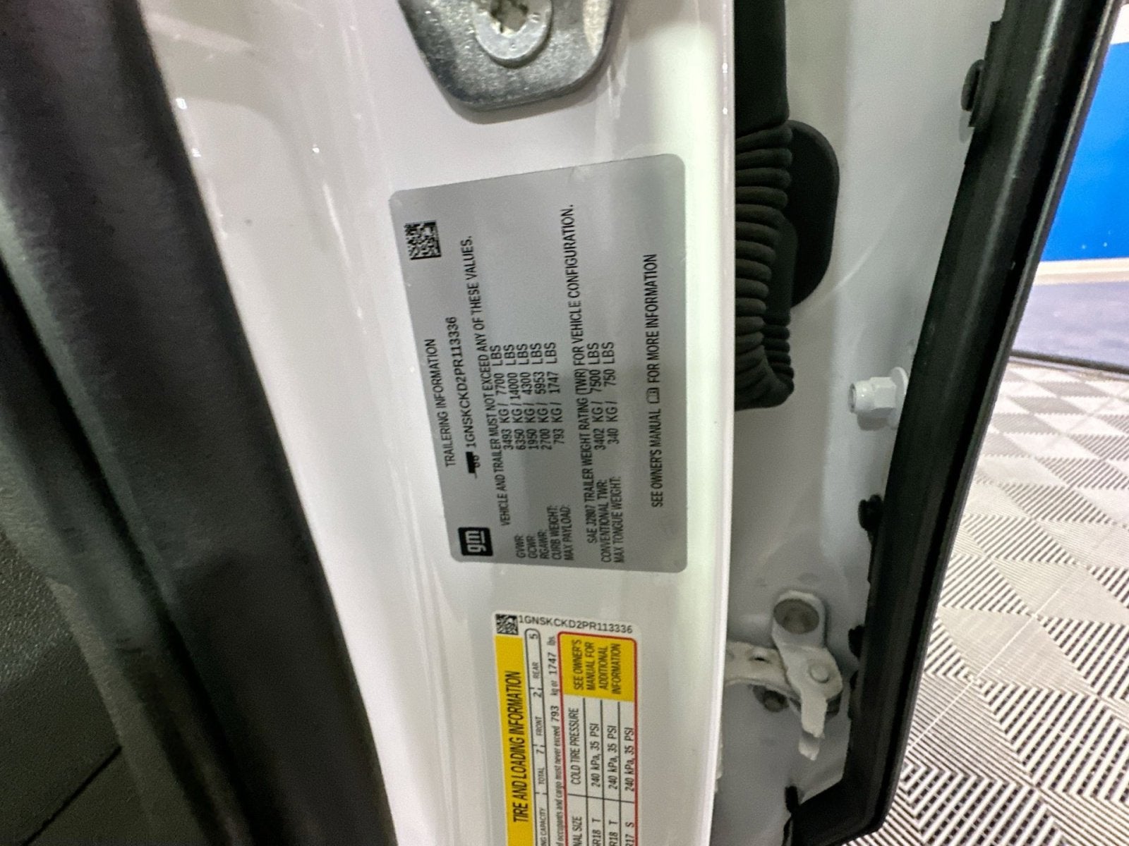 2023 Chevrolet Suburban LT