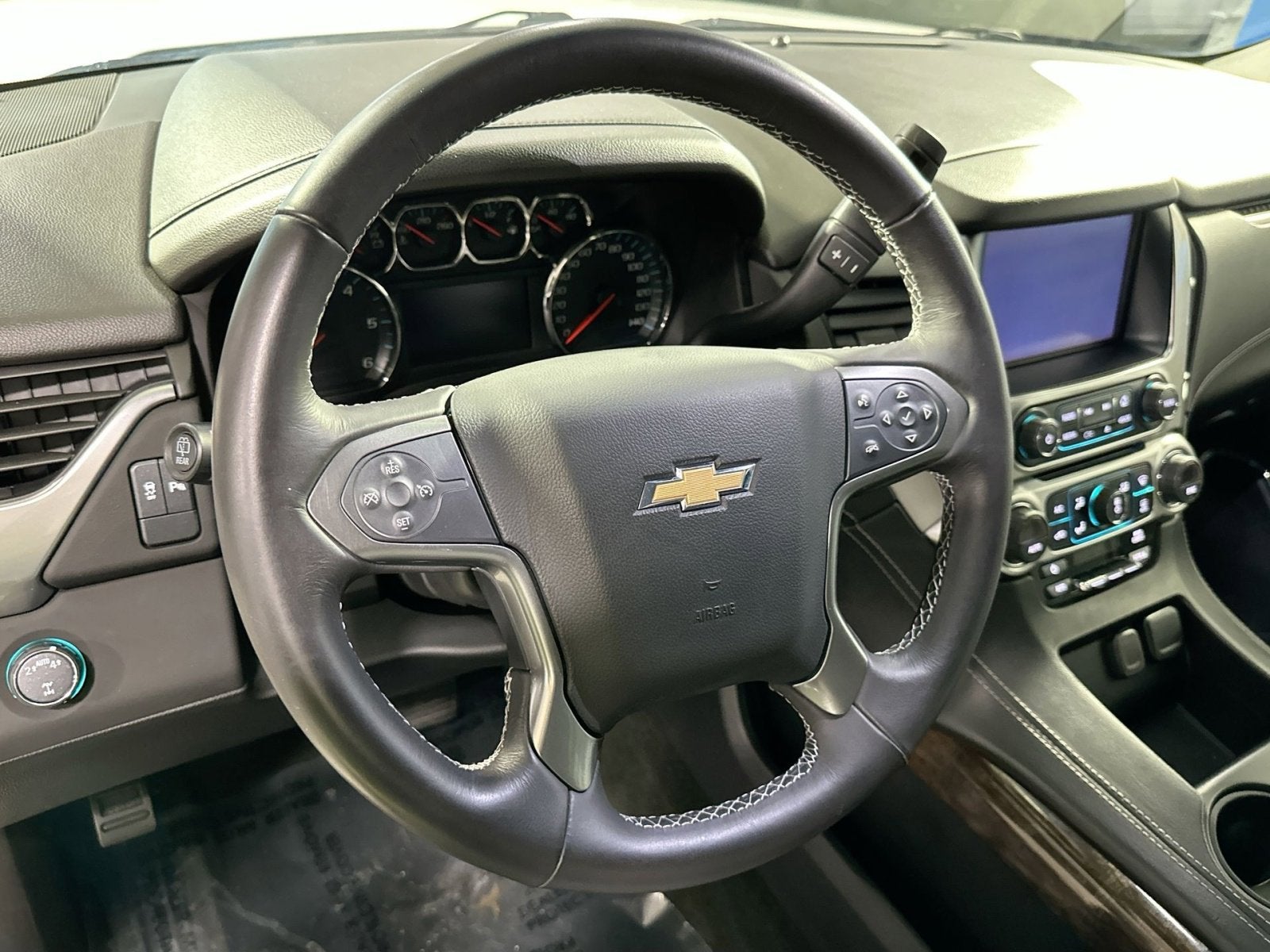 2018 Chevrolet Suburban LS