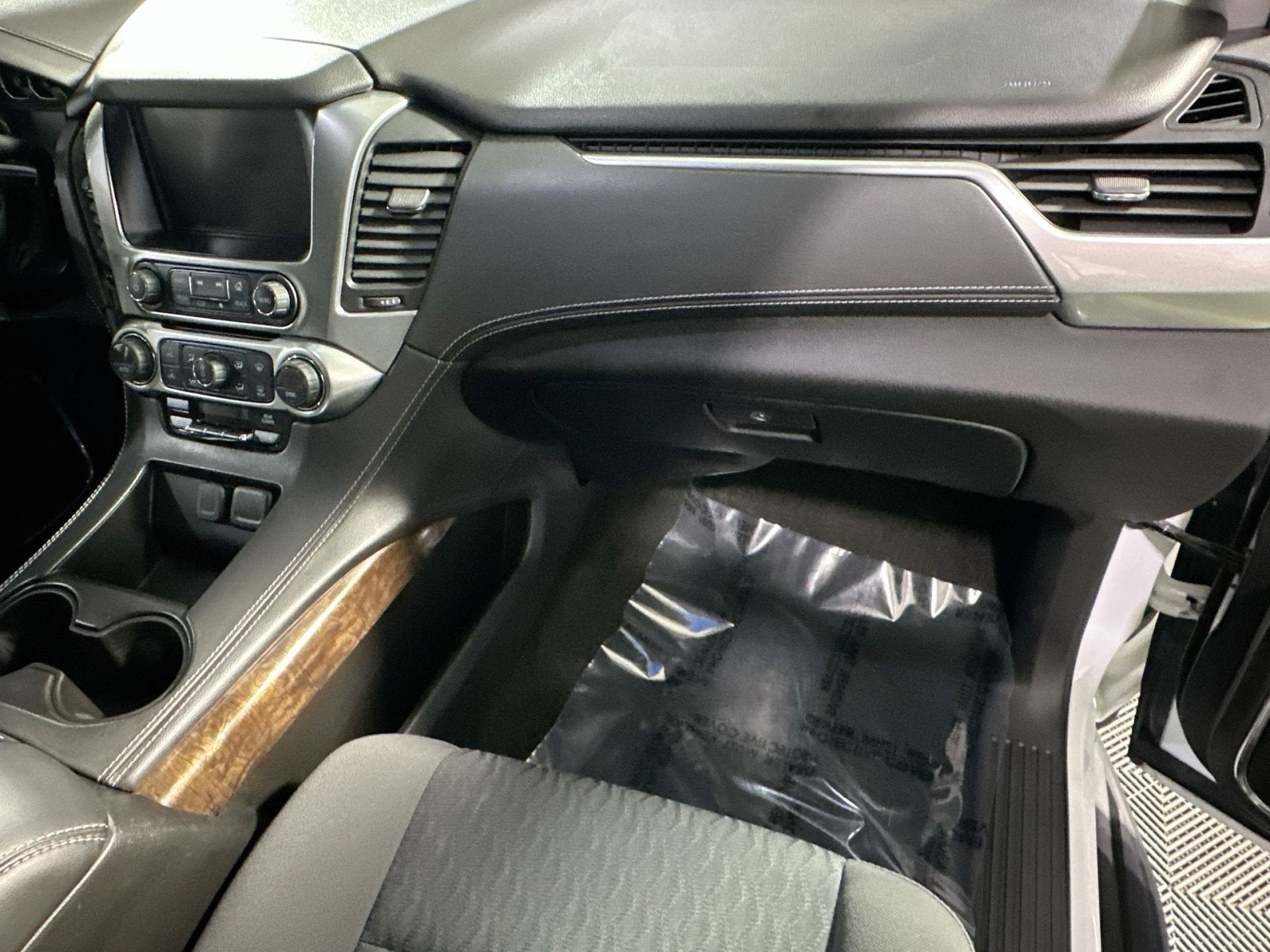 2018 Chevrolet Suburban LS