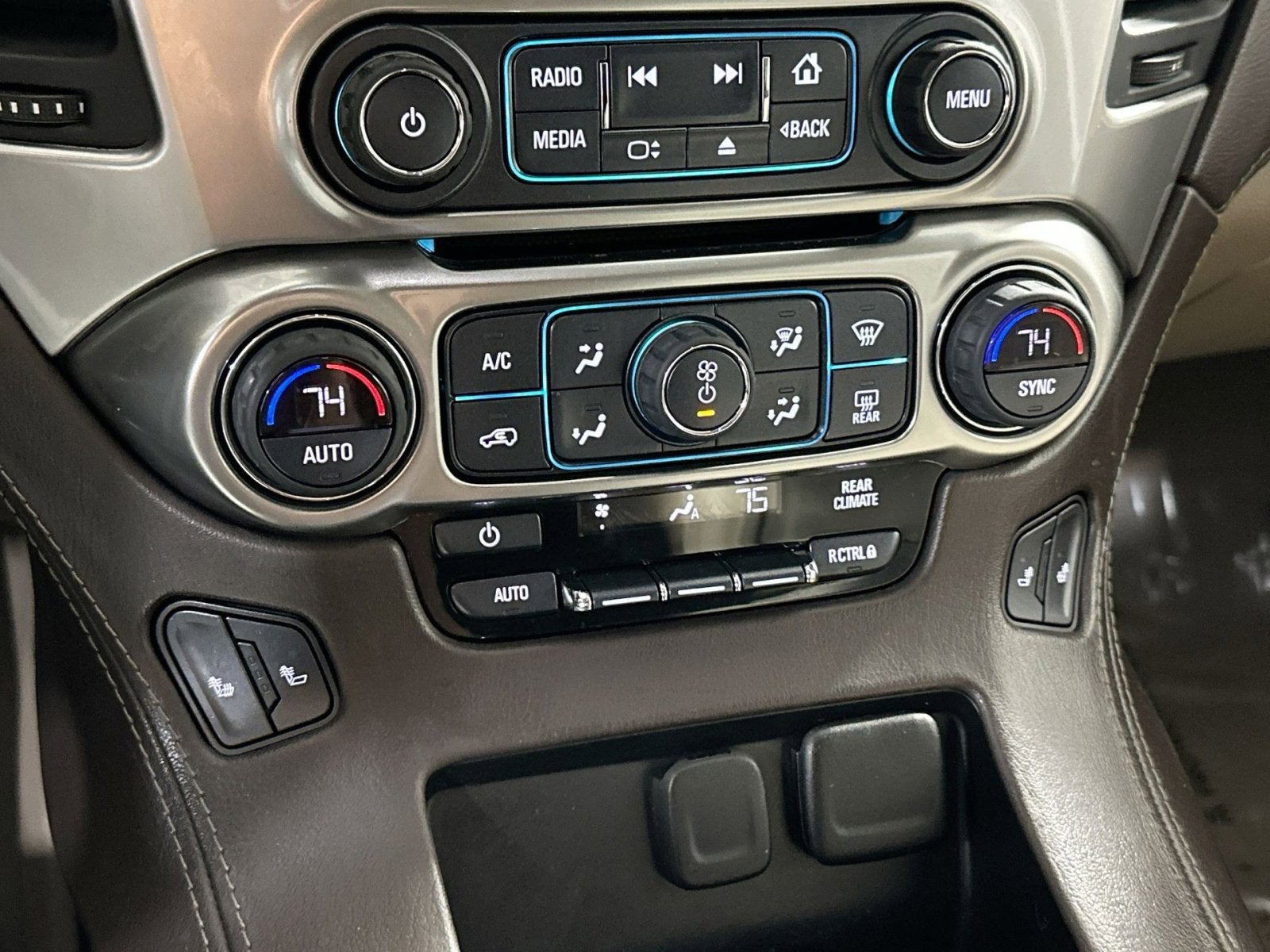 2019 Chevrolet Suburban LT