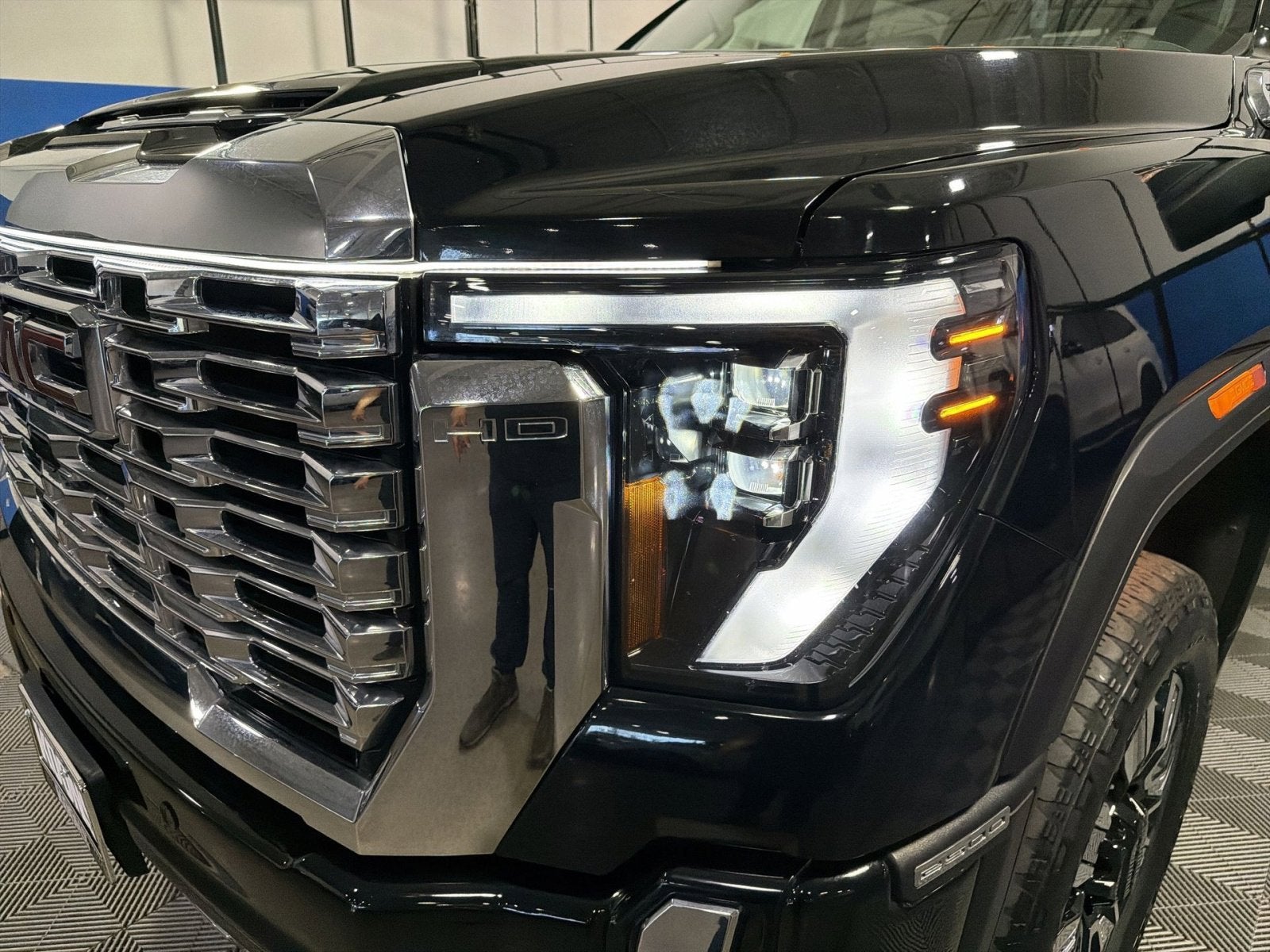 2024 GMC Sierra 2500HD Denali