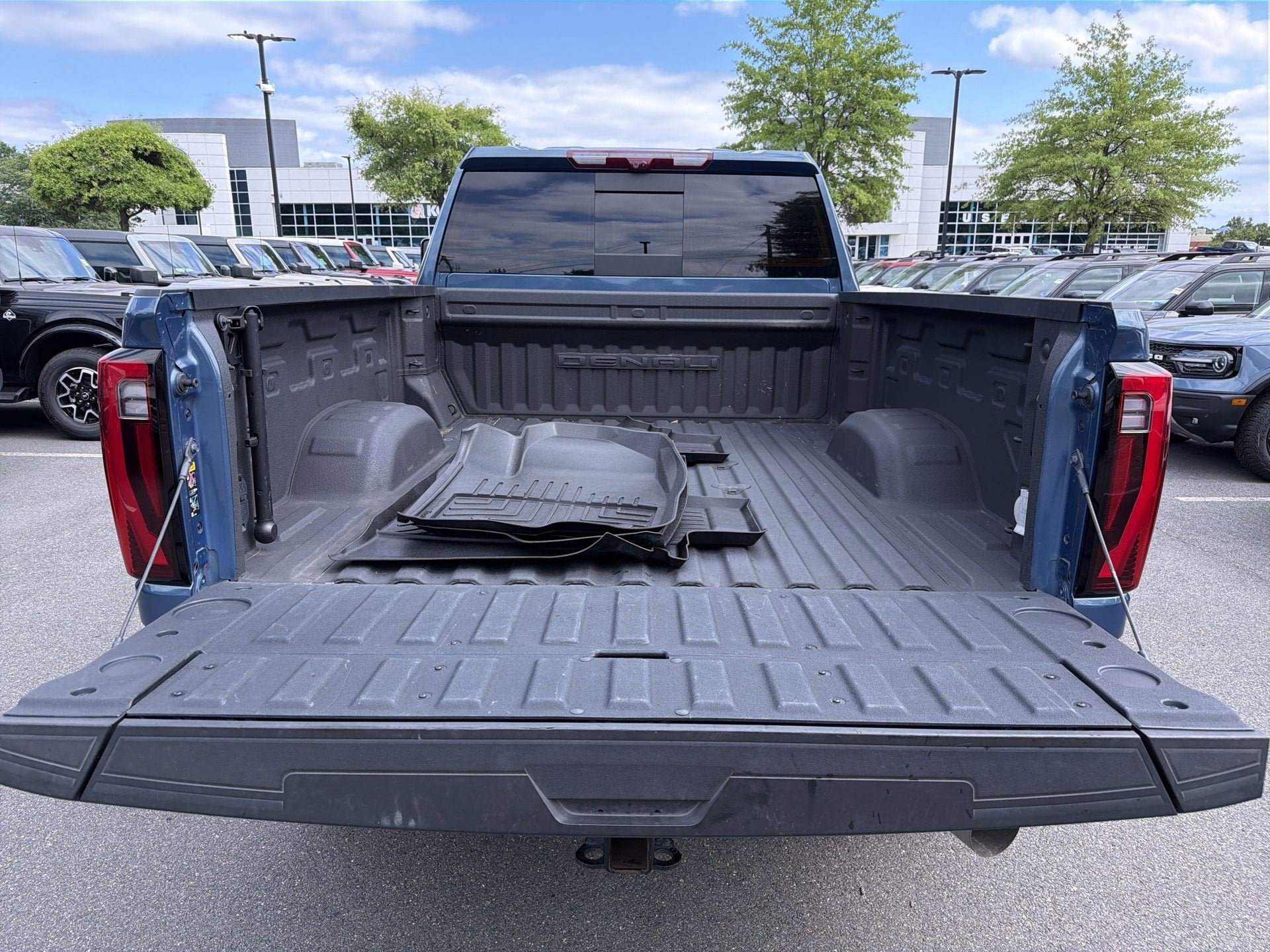 2024 GMC Sierra 3500HD Denali Ultimate