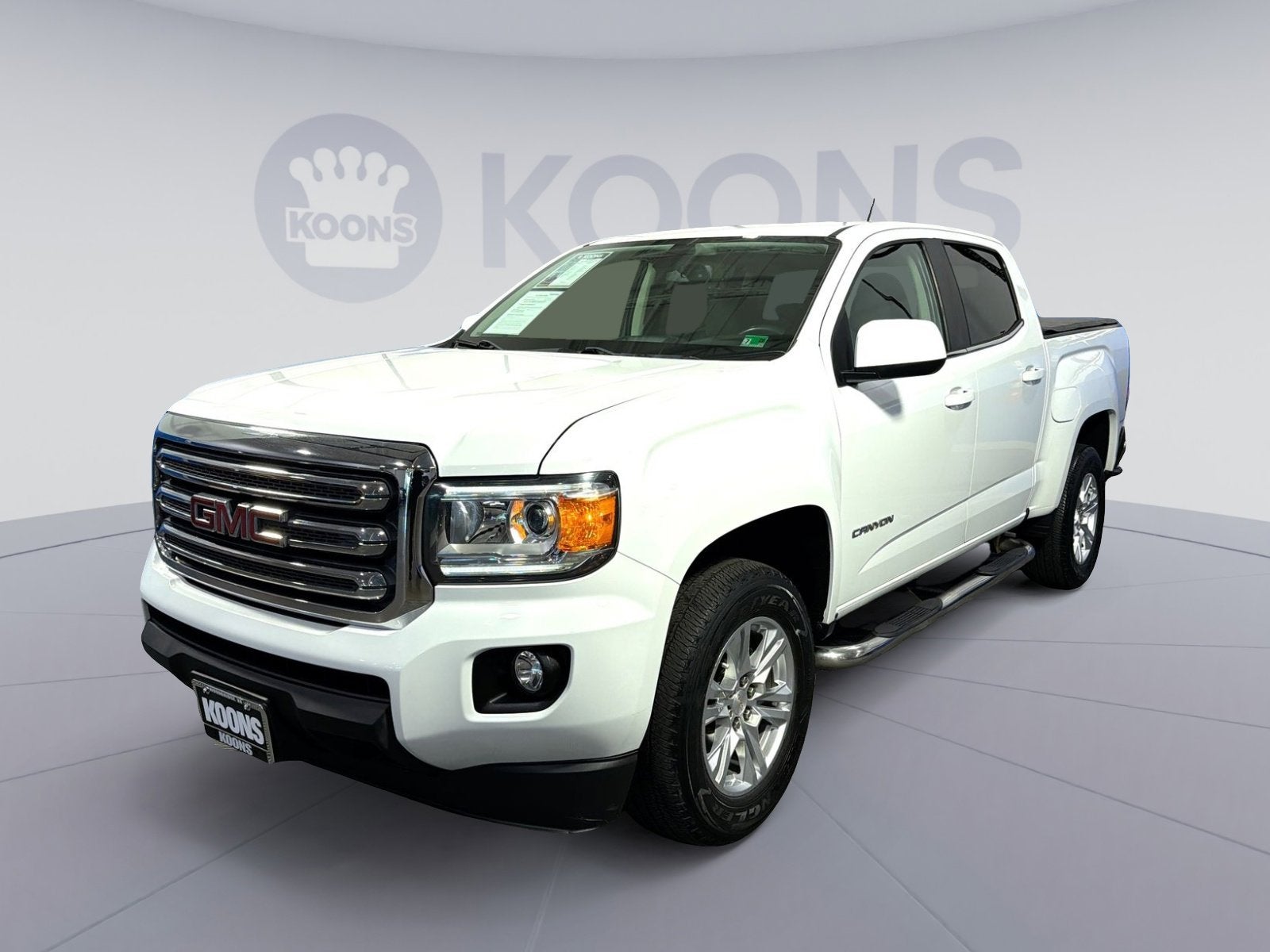 2019 GMC Canyon 2WD SLE Crew Cab Short Box's photo