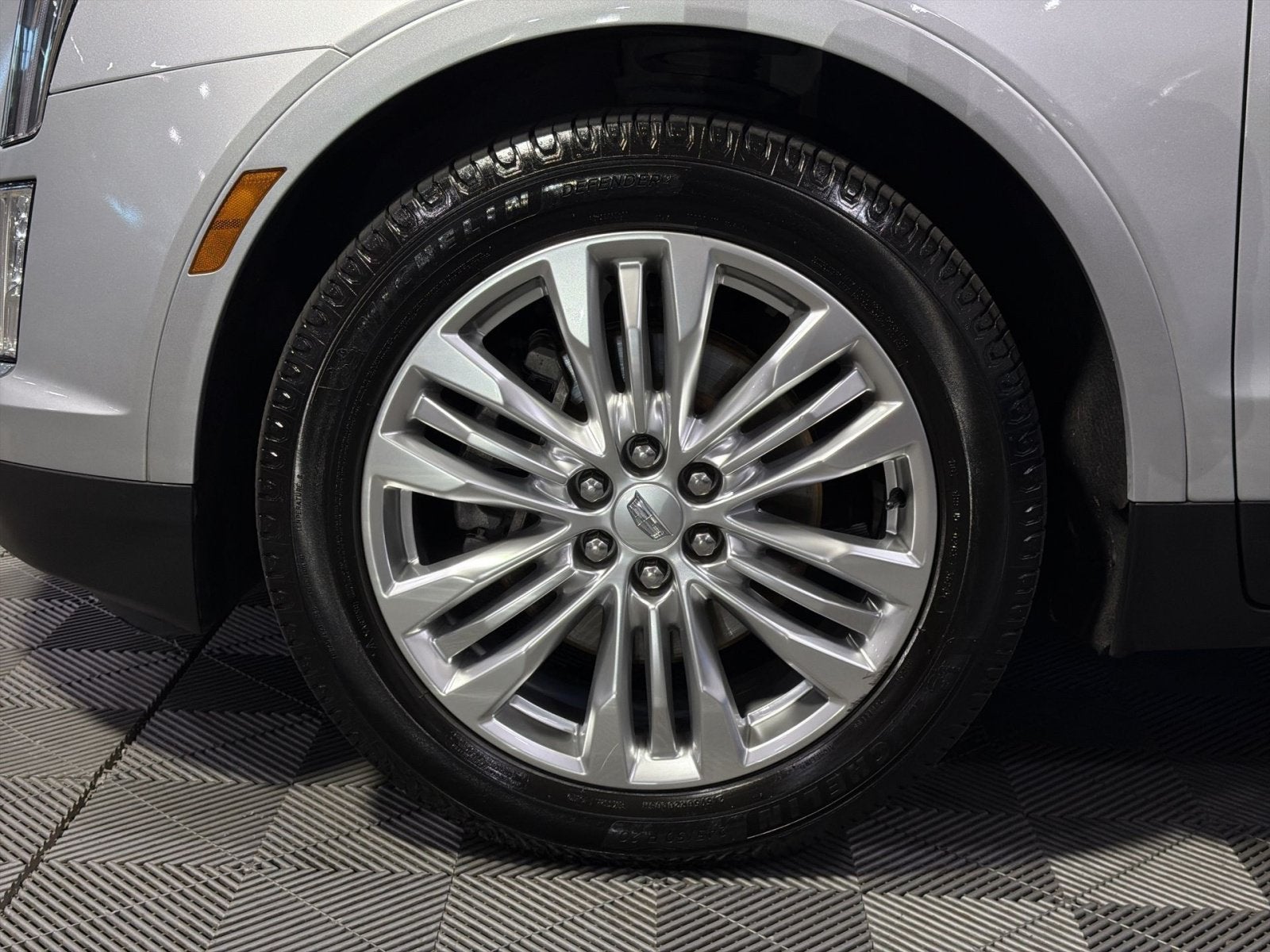 2019 Cadillac XT5 Premium Luxury