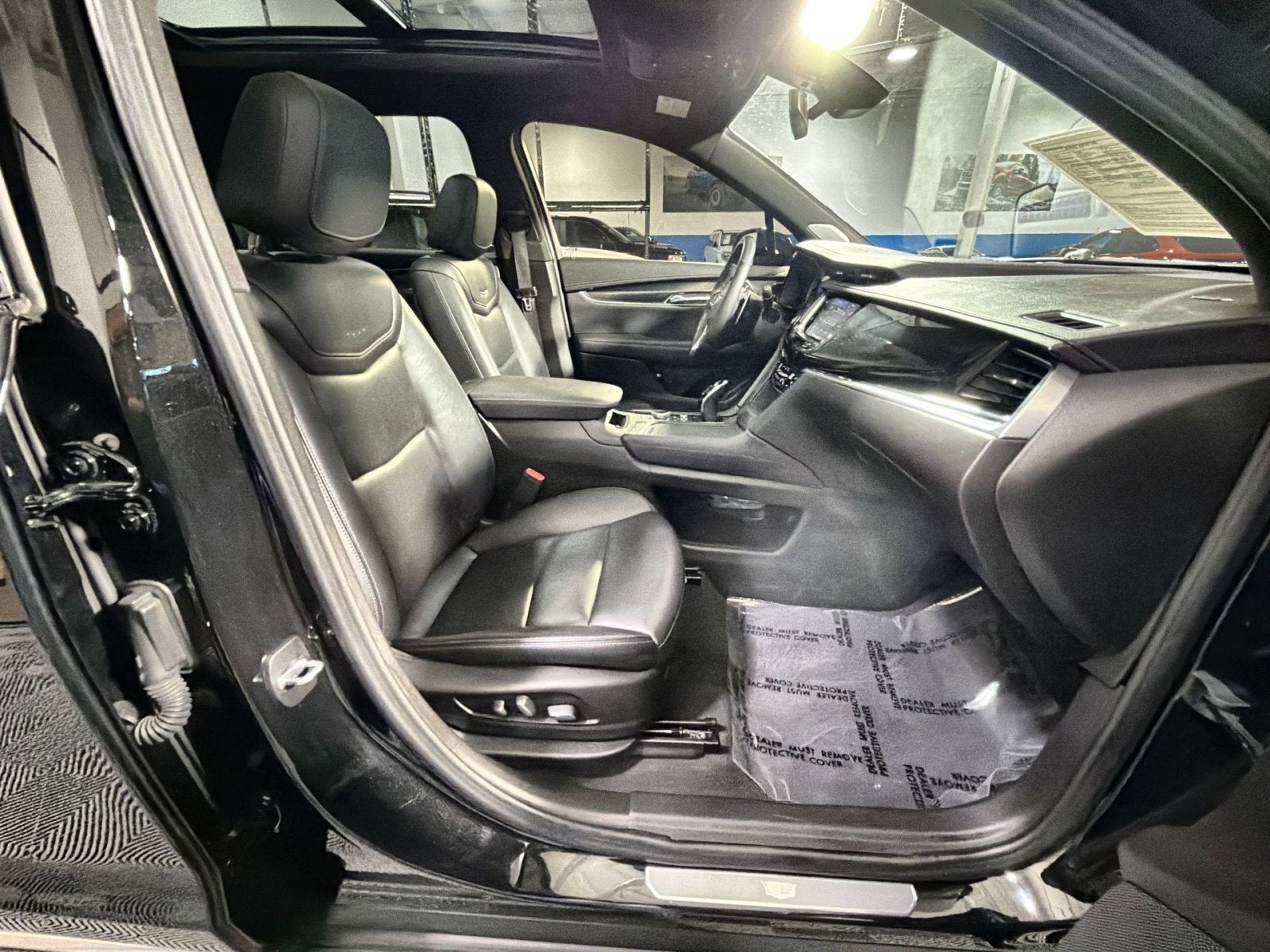 2023 Cadillac XT6 Sport