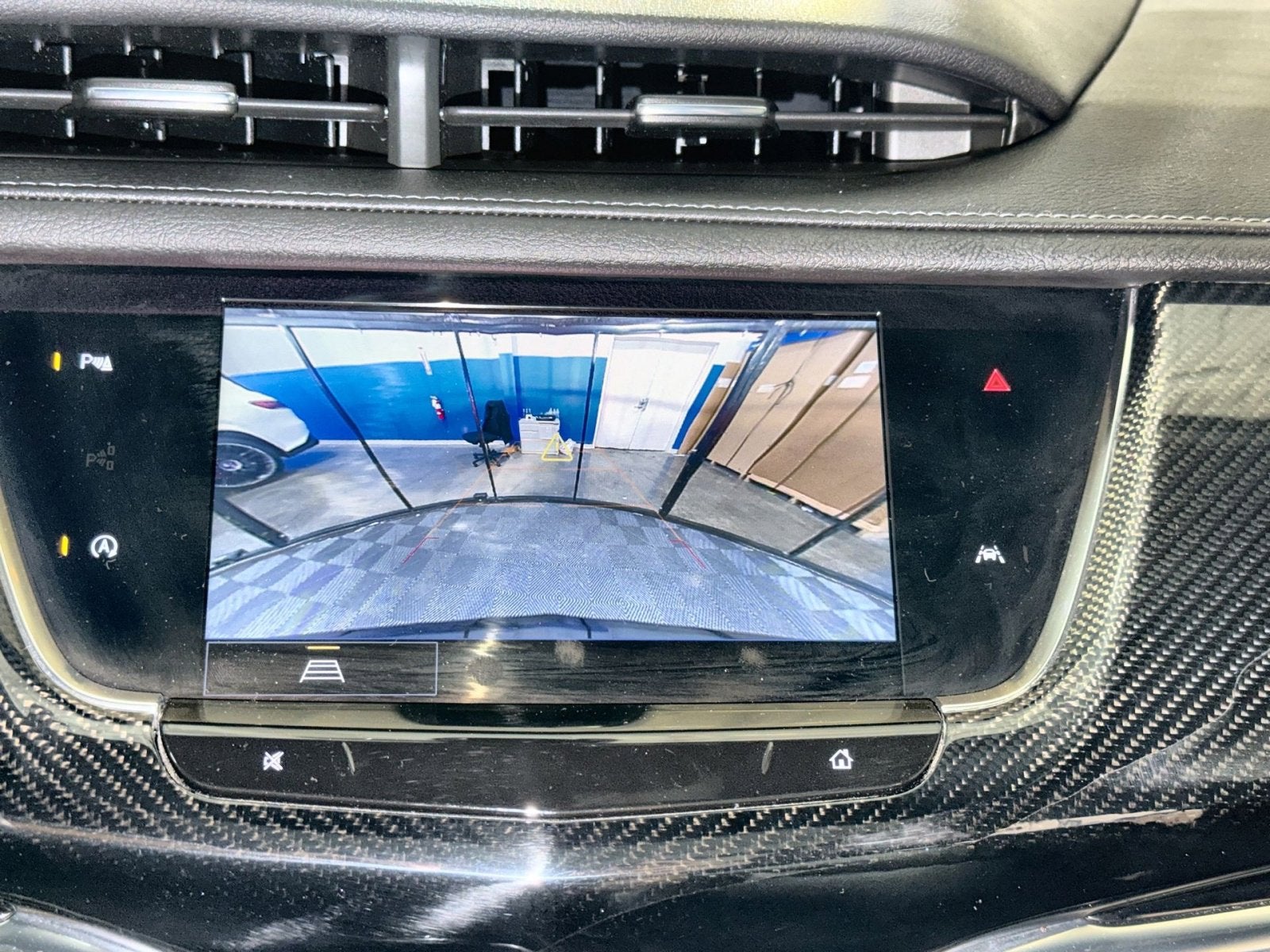 2023 Cadillac XT6 Sport