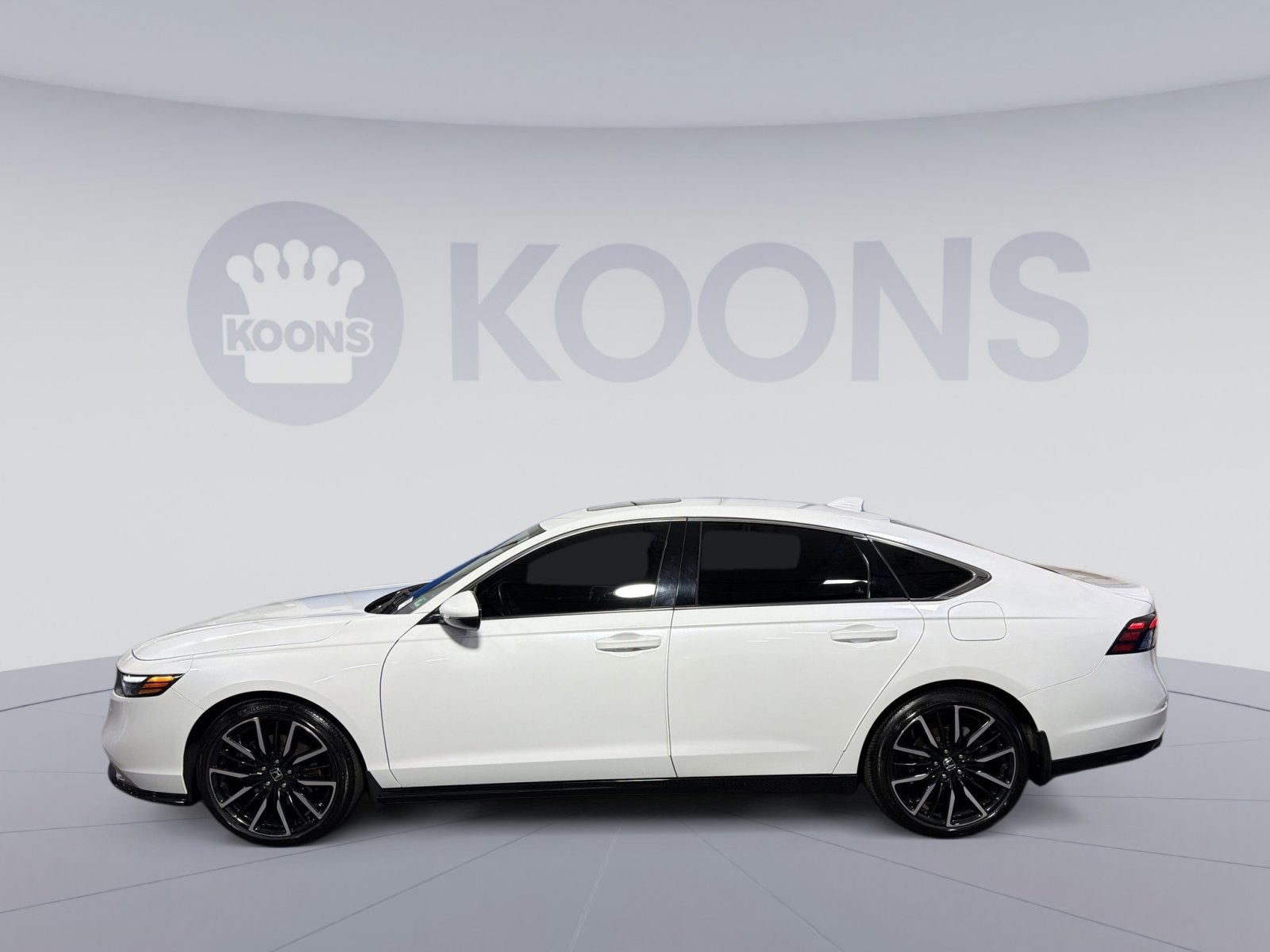 2023 Honda Accord Hybrid Touring