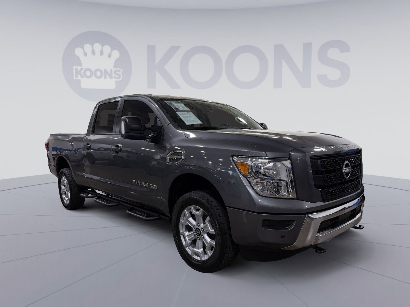 2024 Nissan Titan XD SV