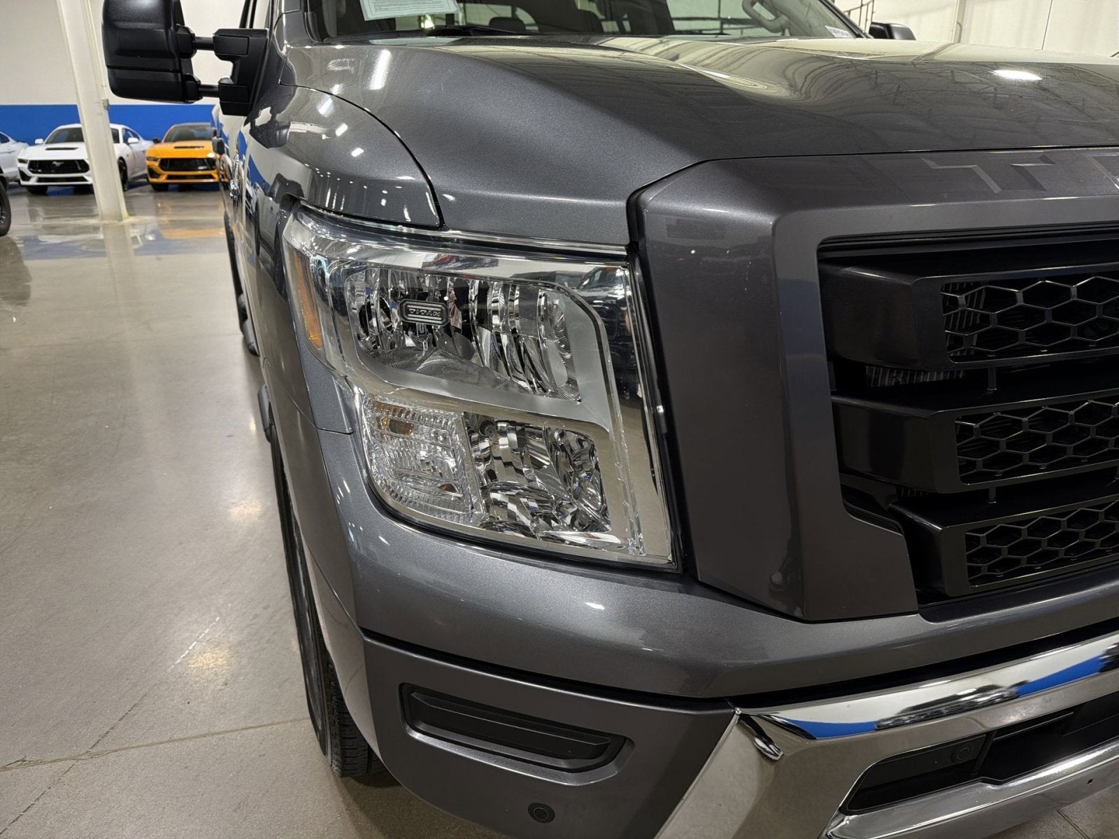 2024 Nissan Titan XD SV