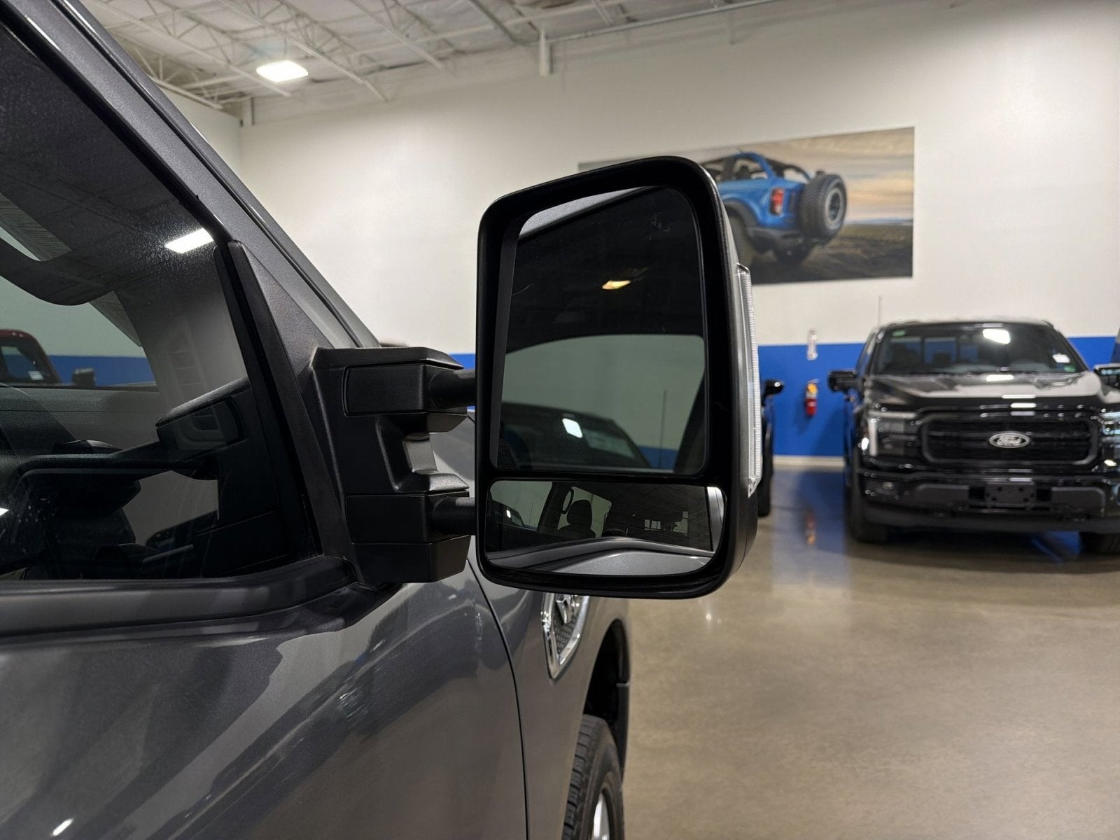 2024 Nissan Titan XD SV