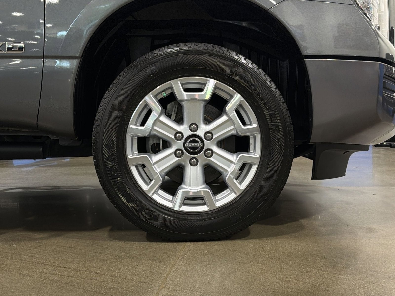 2024 Nissan Titan XD SV