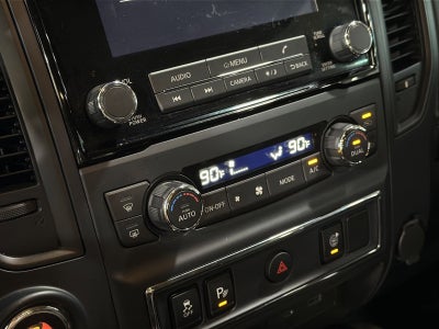 2024 Nissan Titan XD SV