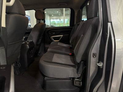 2024 Nissan Titan XD SV