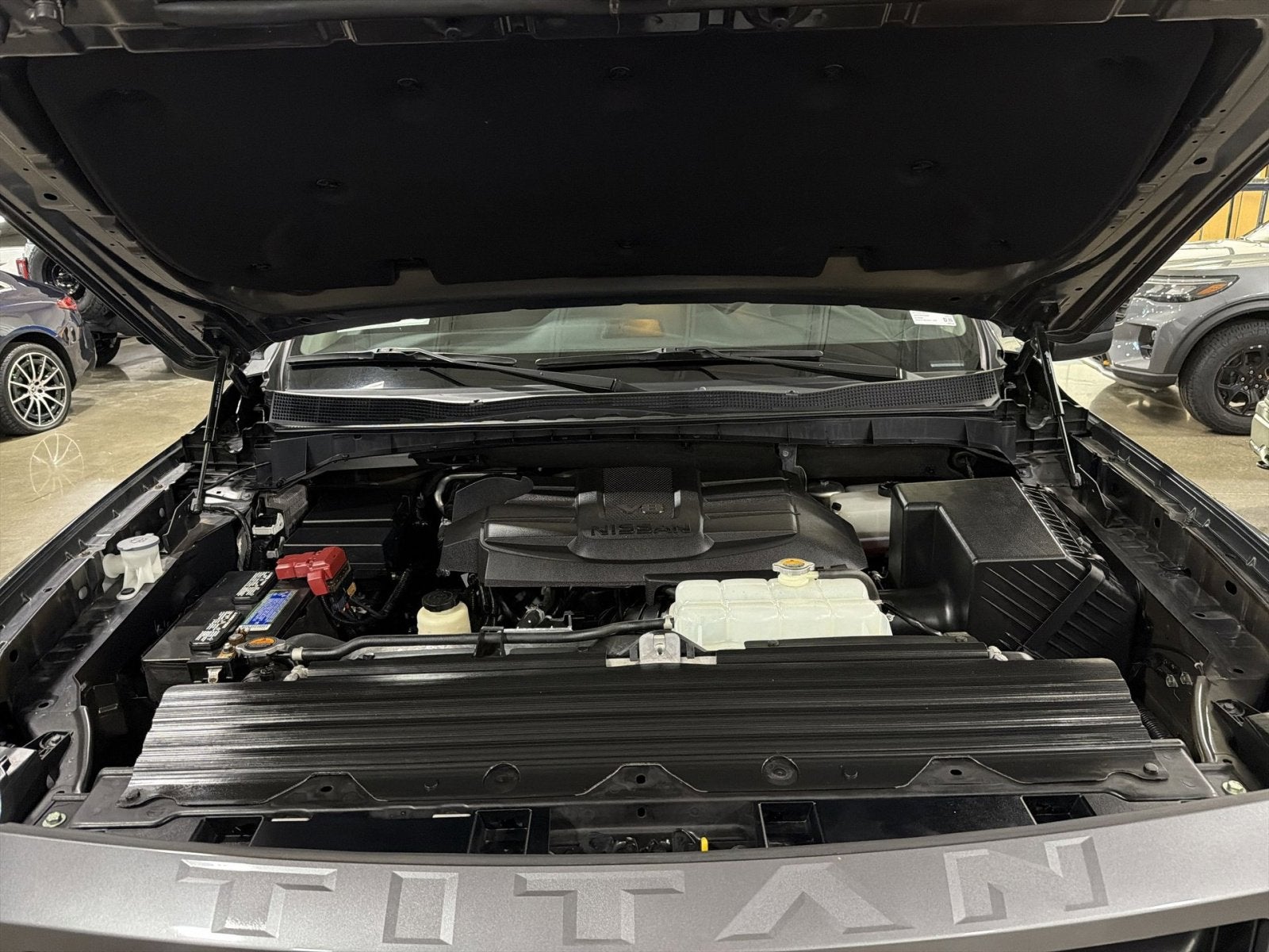 2024 Nissan Titan XD SV