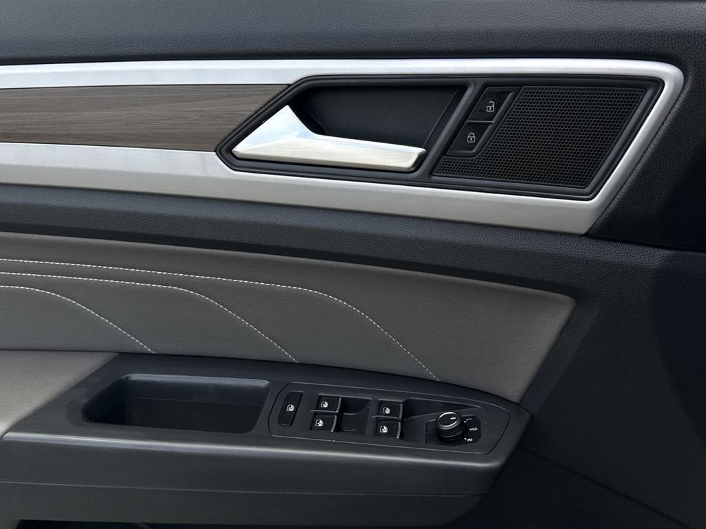 2023 Volkswagen Atlas 2.0T SEL