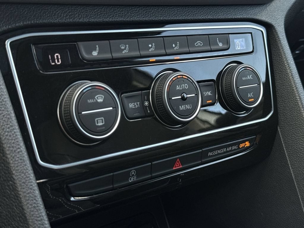 2023 Volkswagen Atlas 2.0T SEL