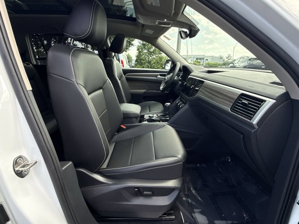 2023 Volkswagen Atlas 2.0T SEL