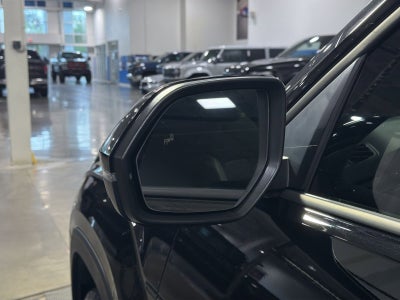 2024 Volkswagen Atlas 2.0T Peak Edition SEL
