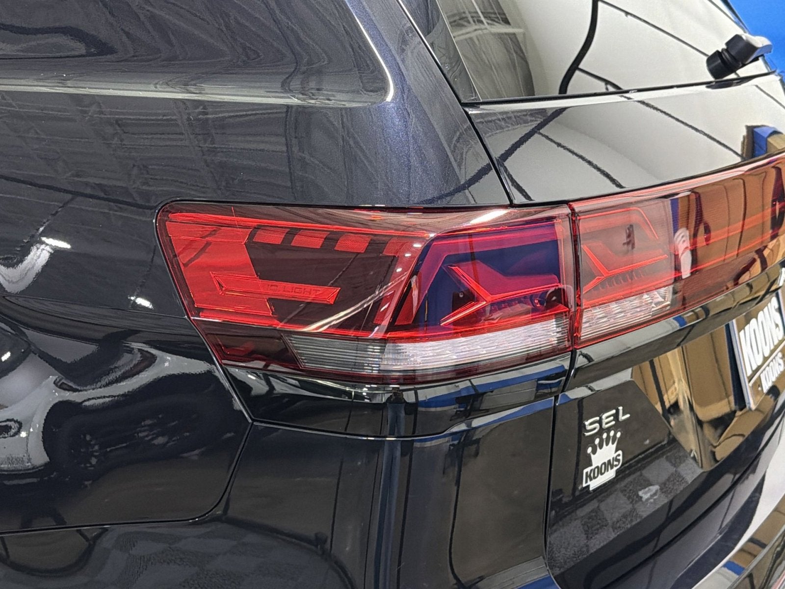 2024 Volkswagen Atlas 2.0T Peak Edition SEL