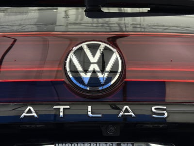 2024 Volkswagen Atlas 2.0T Peak Edition SEL