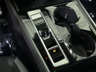 2024 Volkswagen Atlas 2.0T Peak Edition SEL
