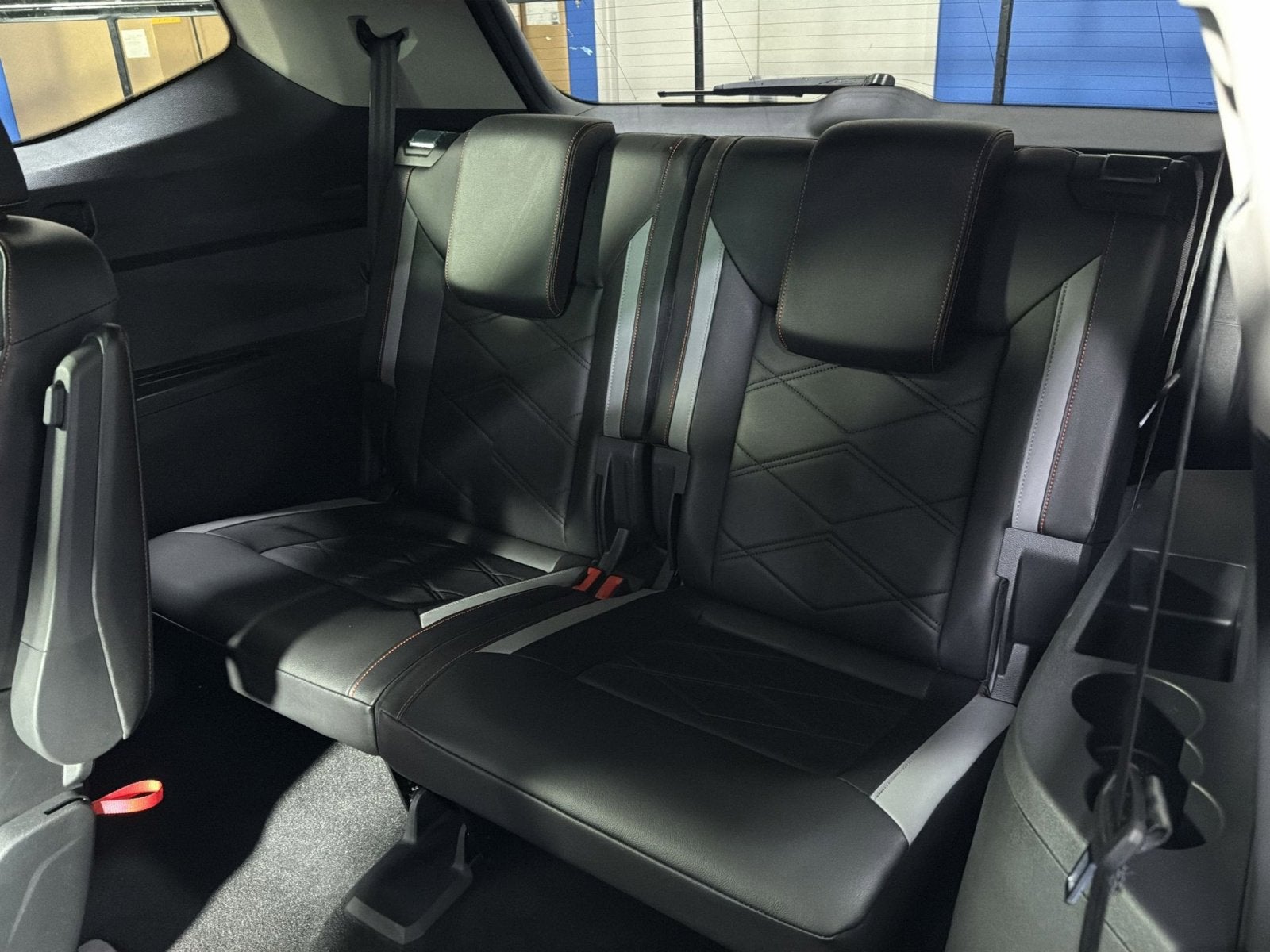 2024 Volkswagen Atlas 2.0T Peak Edition SEL