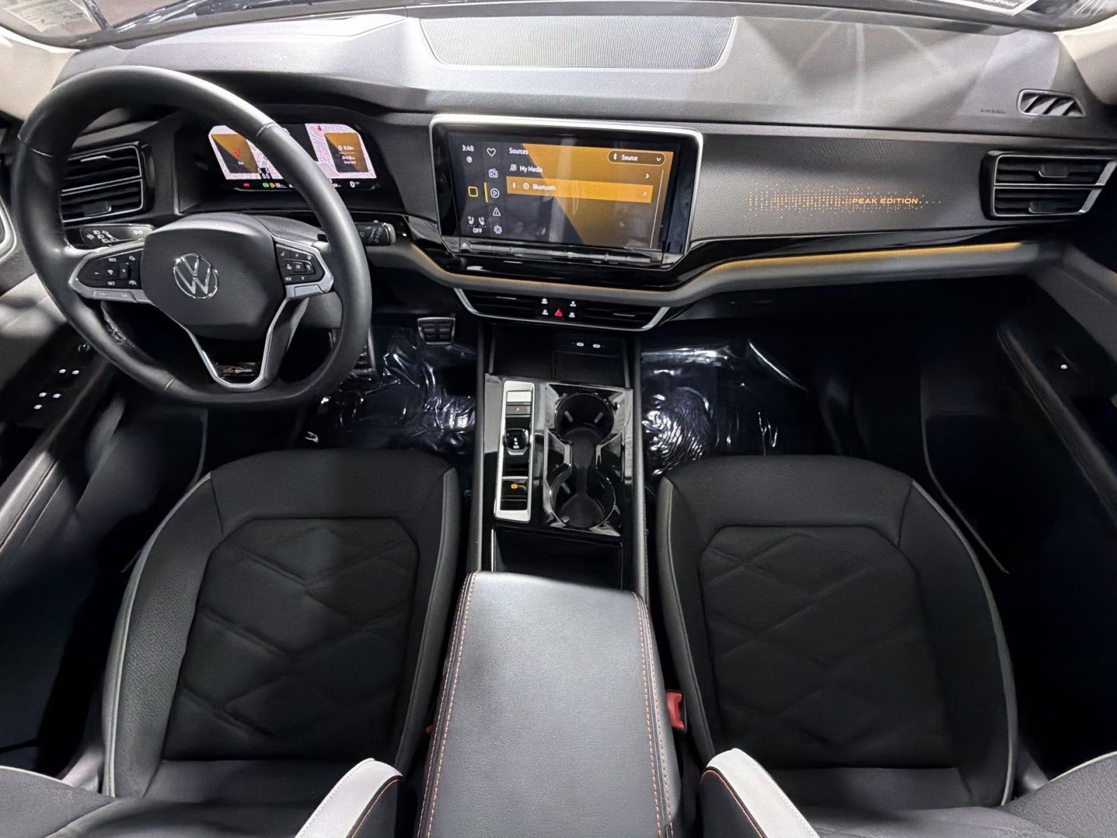 2024 Volkswagen Atlas 2.0T Peak Edition SEL