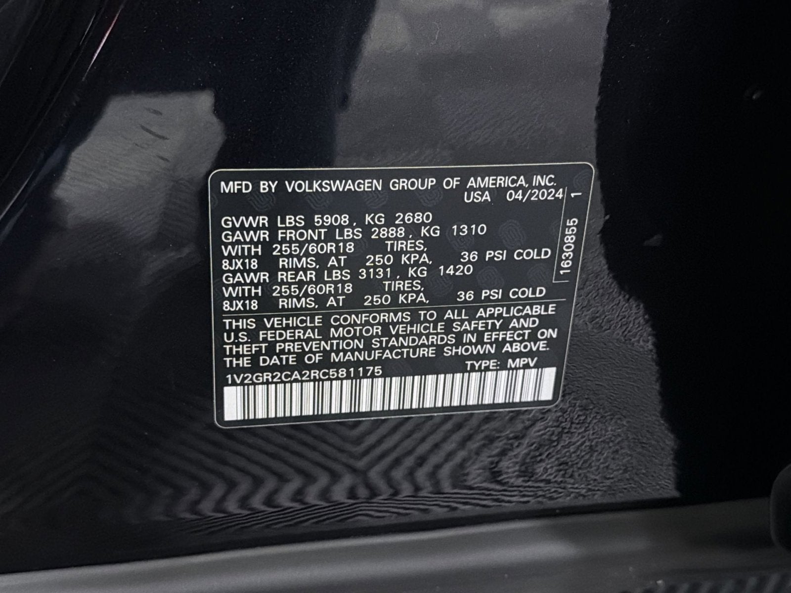 2024 Volkswagen Atlas 2.0T Peak Edition SEL