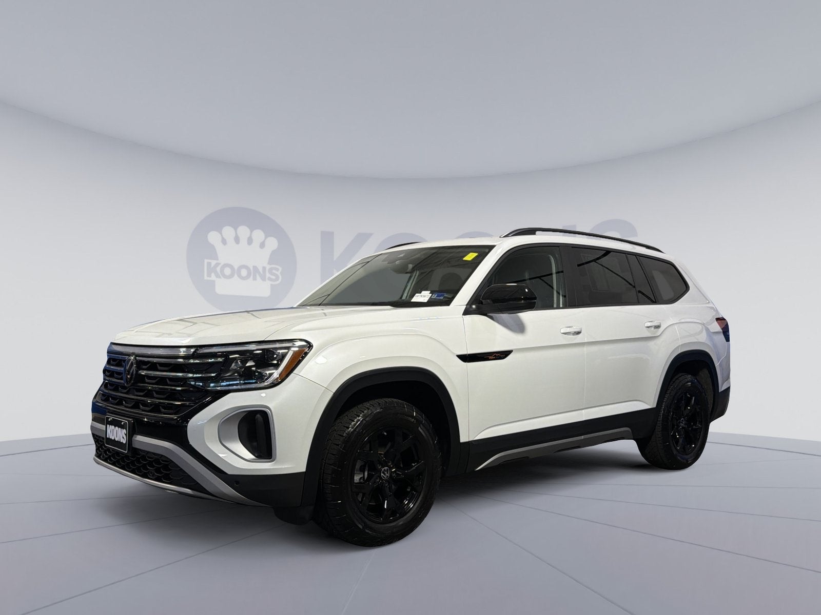 2024 Volkswagen Atlas 2.0T Peak Edition SEL