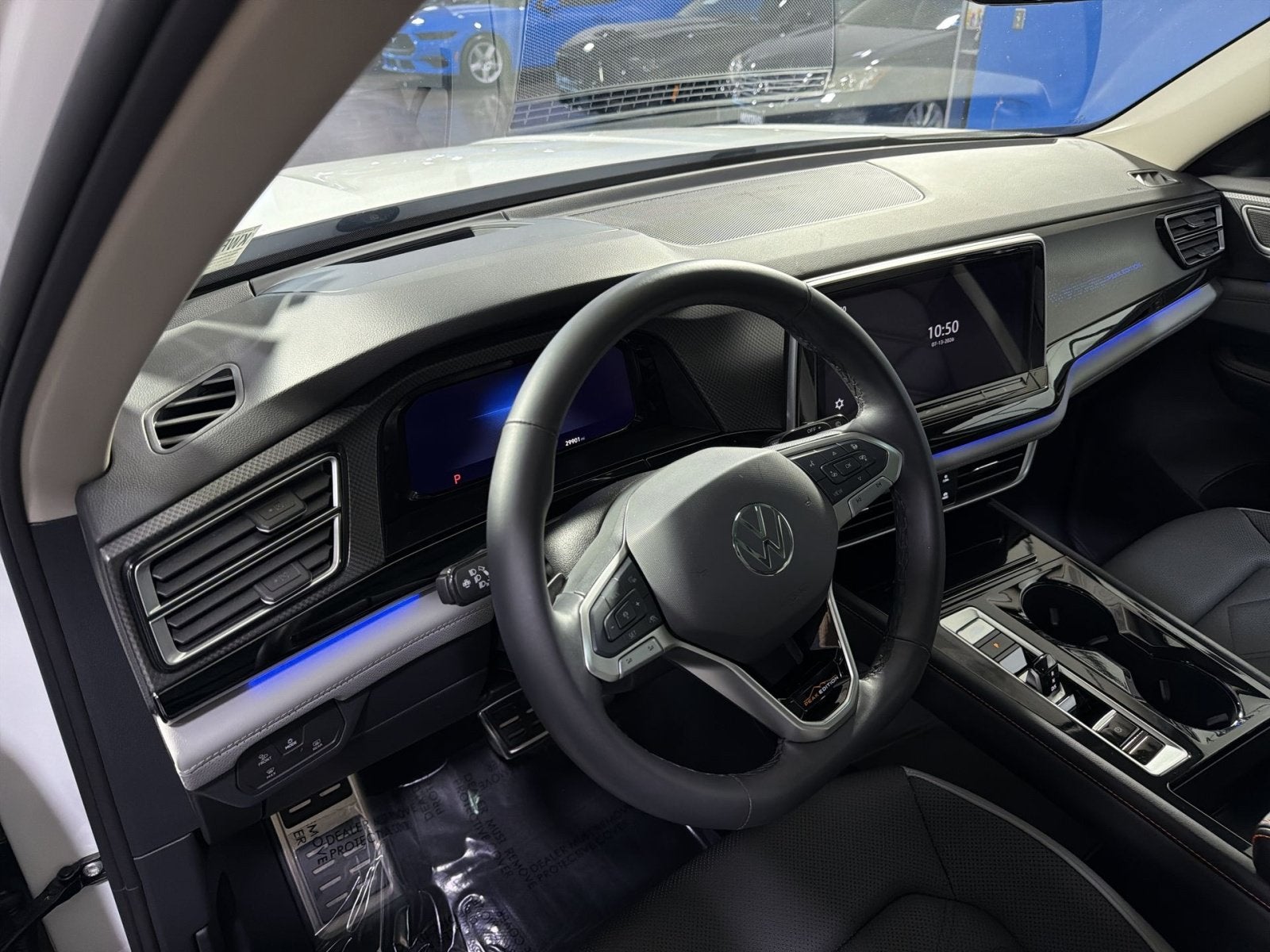 2024 Volkswagen Atlas 2.0T Peak Edition SEL