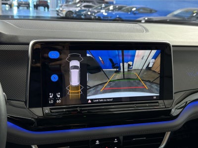 2024 Volkswagen Atlas 2.0T Peak Edition SEL