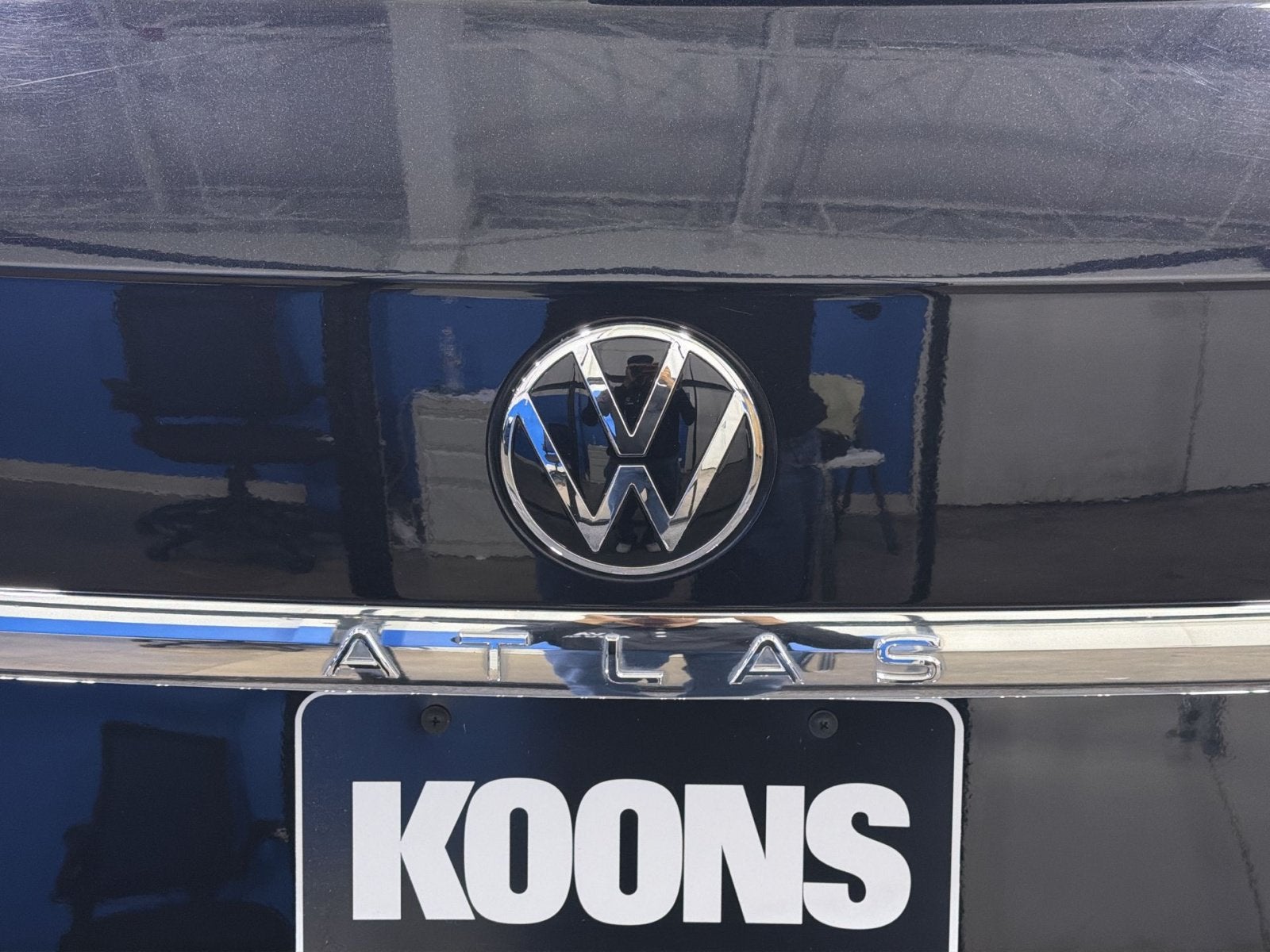2023 Volkswagen Atlas 3.6L V6 SE w/Technology