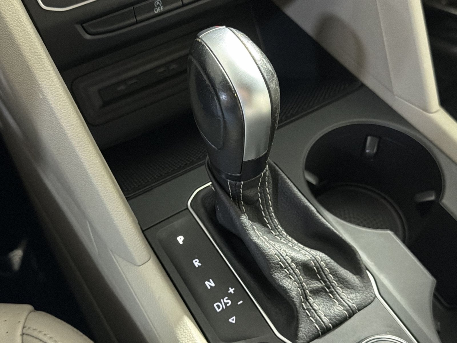 2022 Volkswagen Atlas 2.0T SE