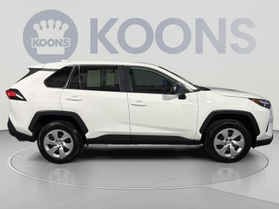 2024 Toyota RAV4 LE