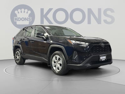 2023 Toyota RAV4 LE