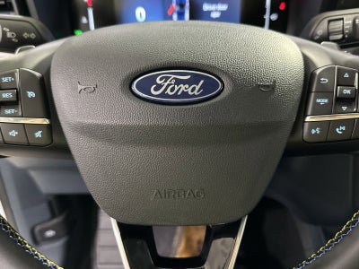 2025 Ford Maverick Lobo Standard