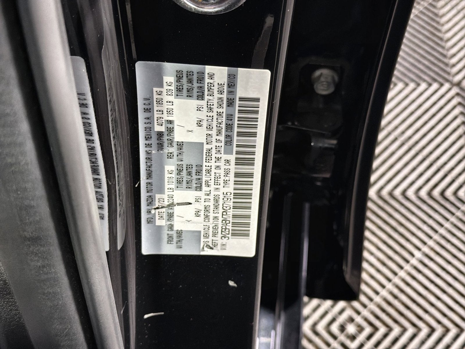 2023 Mazda Mazda3 2.5 S Select Package