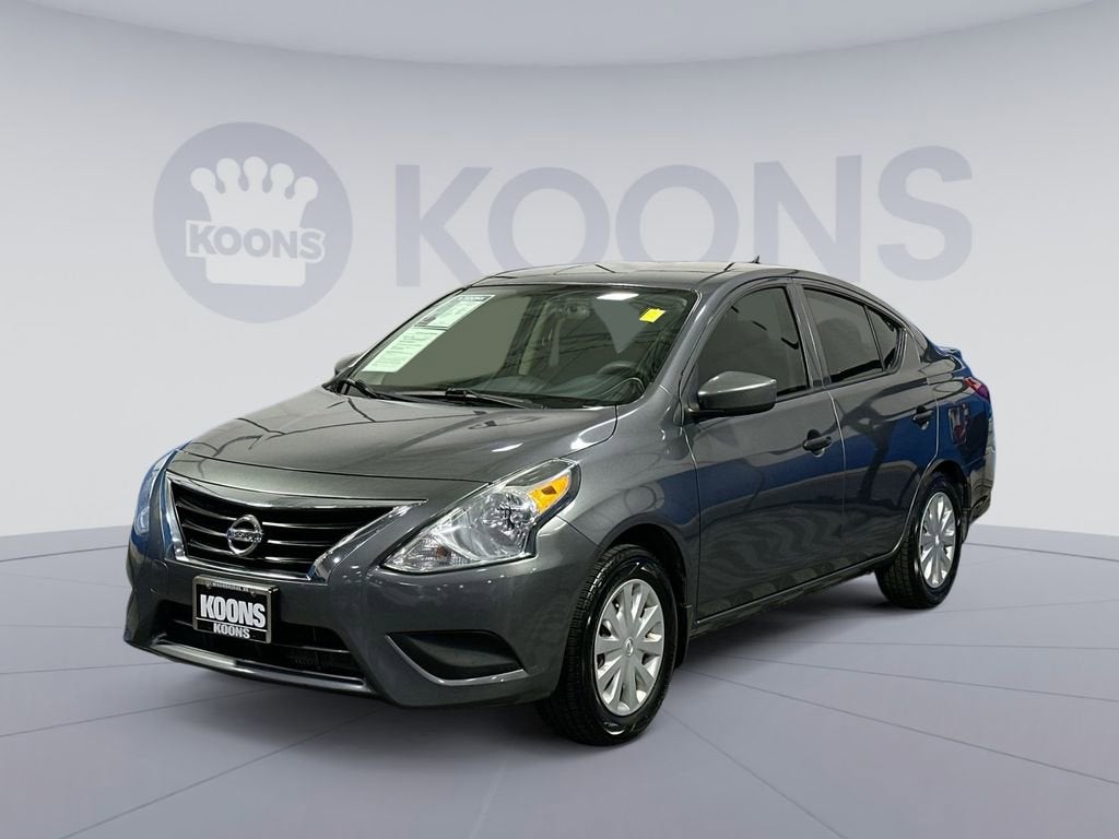2017 Nissan Versa 1.6 S Plus