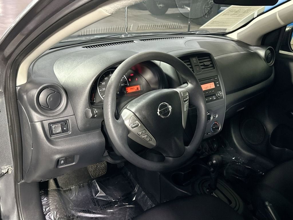 2017 Nissan Versa 1.6 S Plus