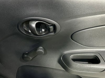 2017 Nissan Versa 1.6 S Plus