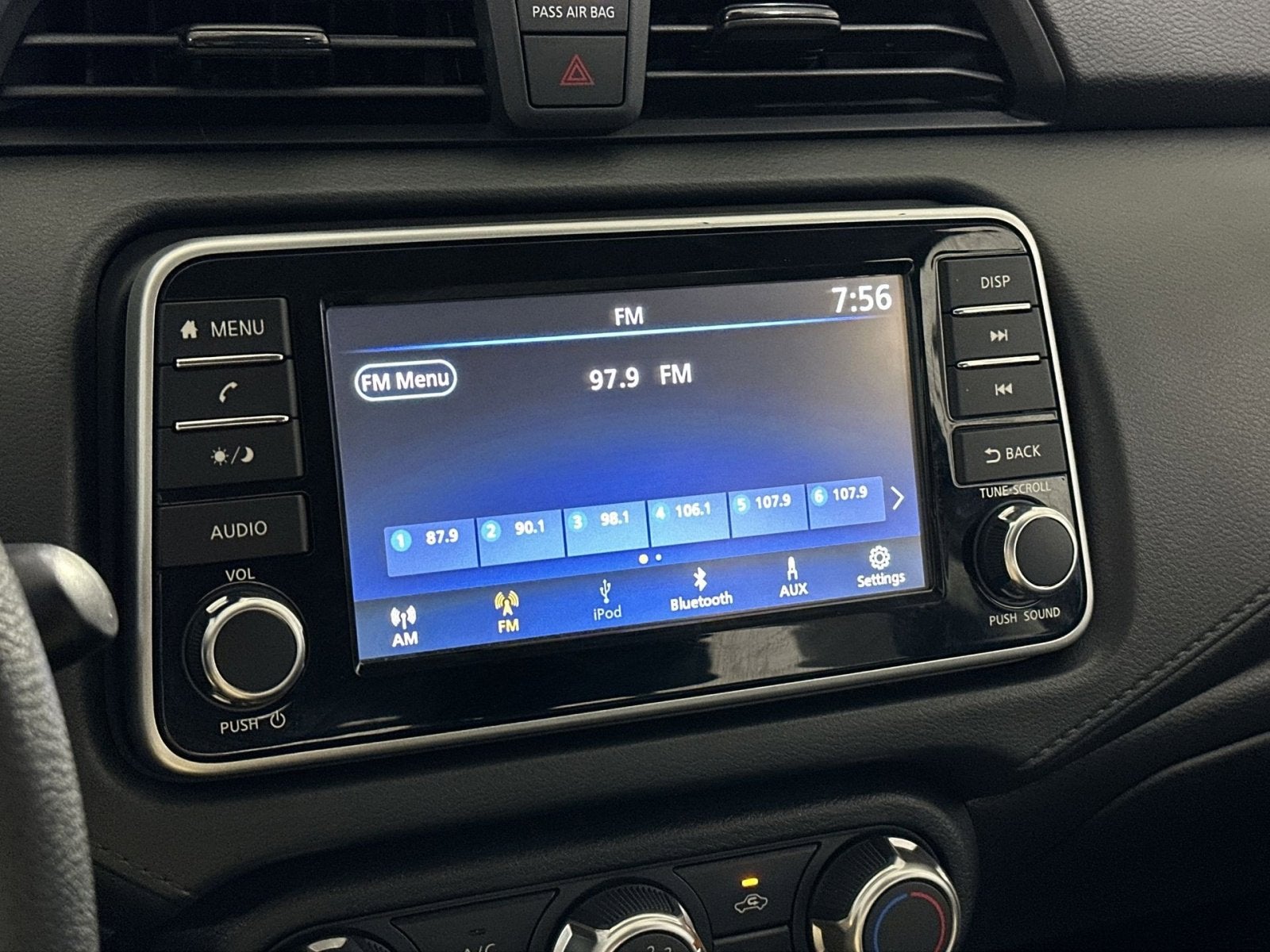 2024 Nissan Versa 1.6 S