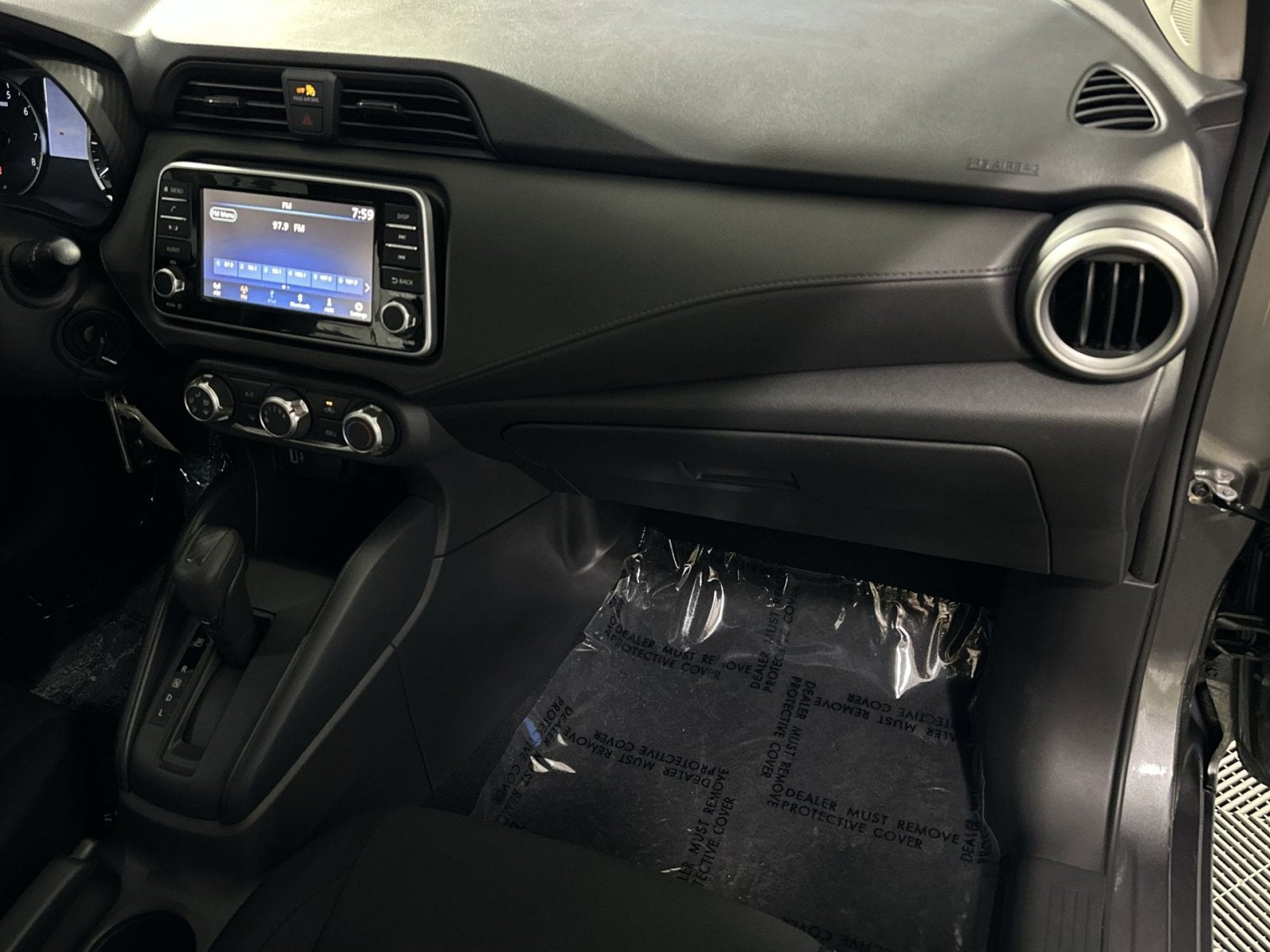 2024 Nissan Versa 1.6 S