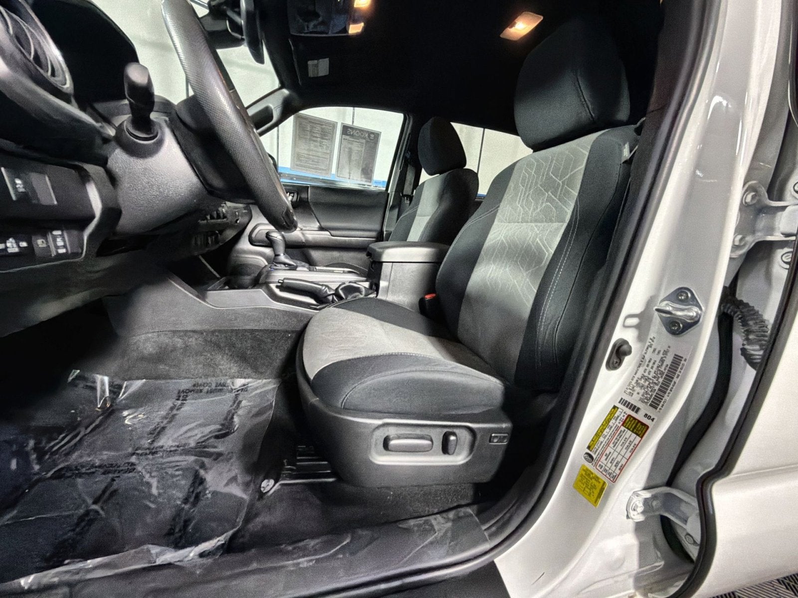 2022 Toyota Tacoma TRD Off-Road
