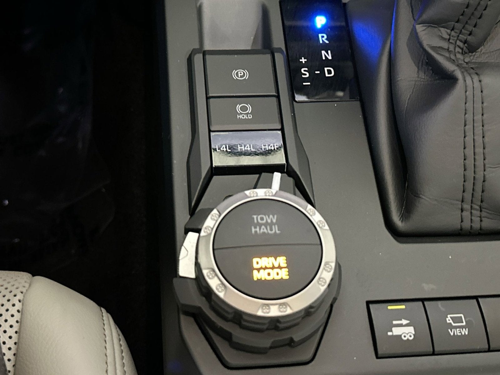 2024 Toyota Tacoma Hybrid Limited