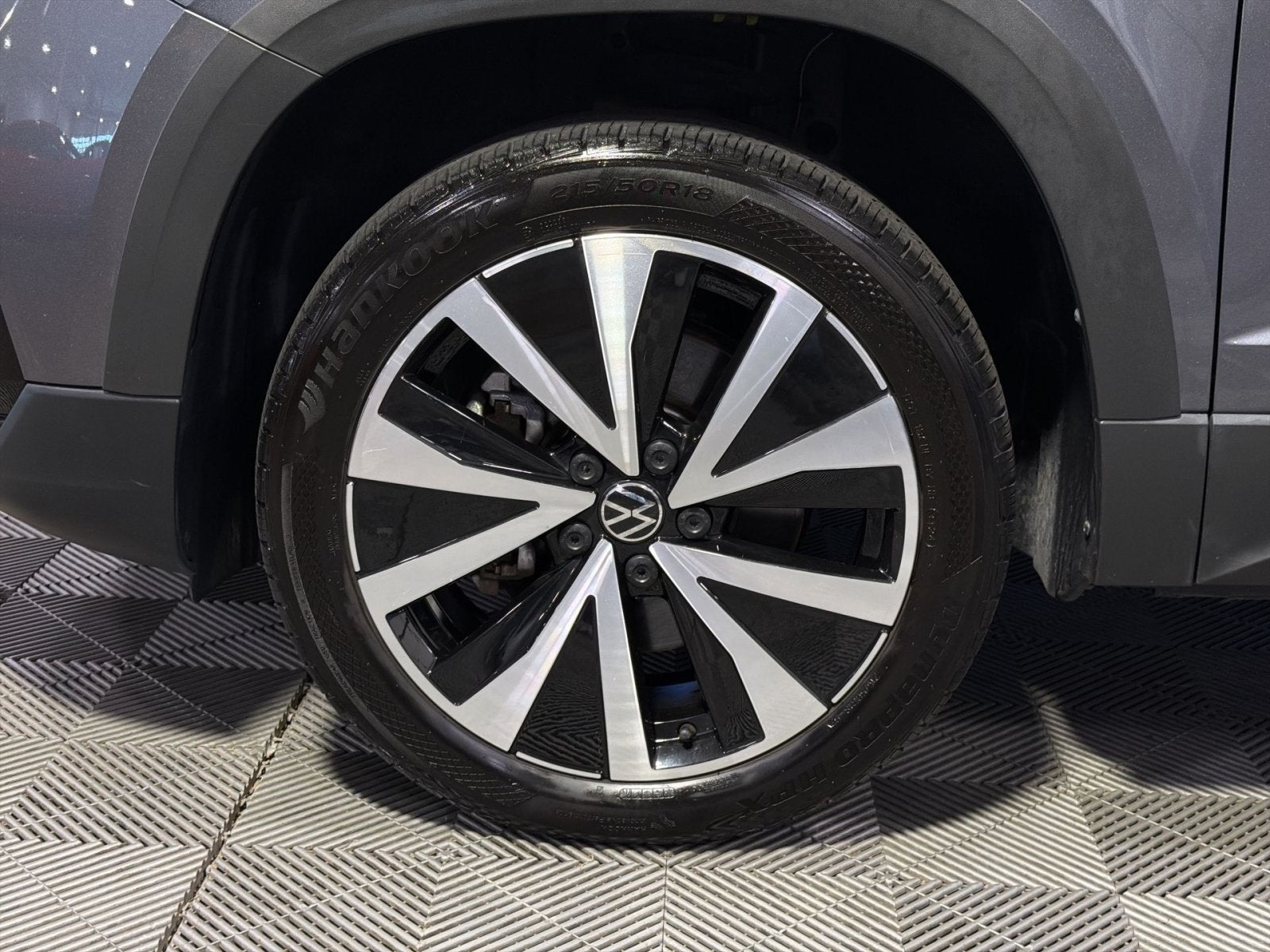 2024 Volkswagen Taos 1.5T SE