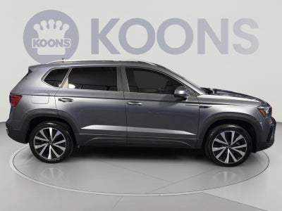 2024 Volkswagen Taos 1.5T SE