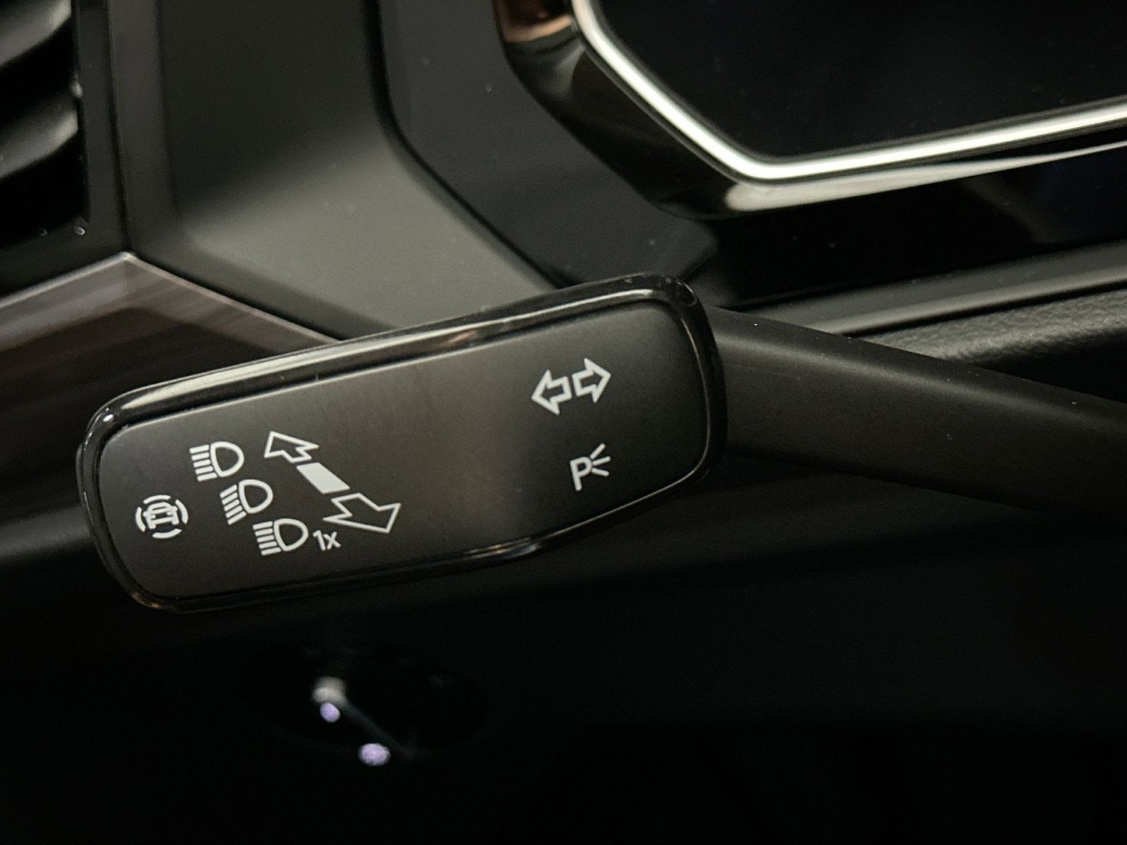 2024 Volkswagen Jetta 1.5T SEL