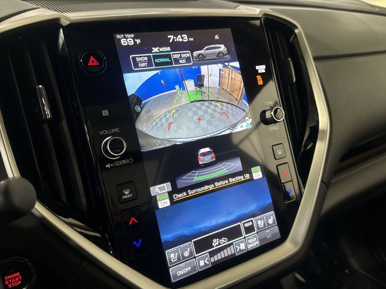 2023 Subaru Ascent Touring