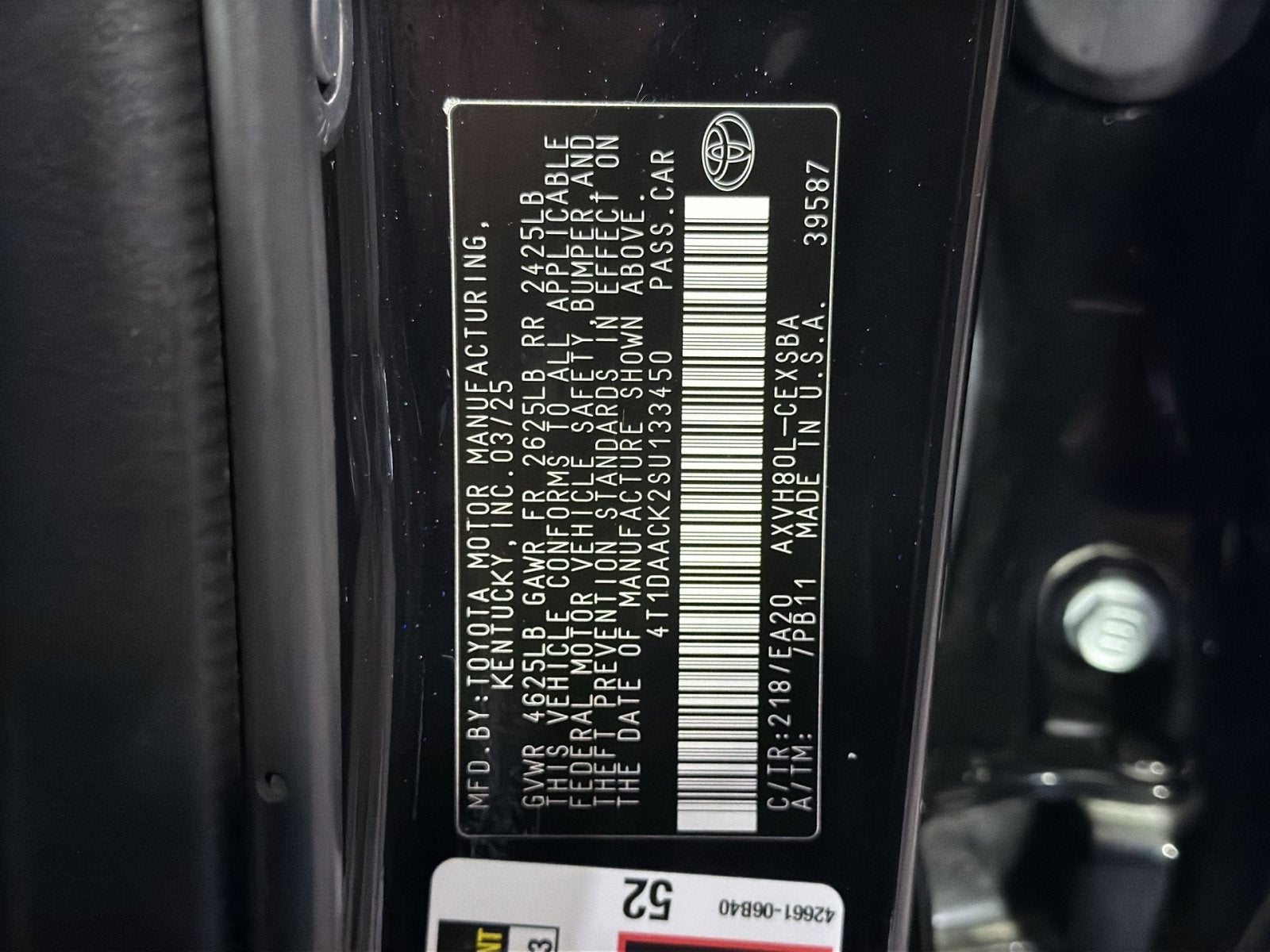 2025 Toyota Camry SE